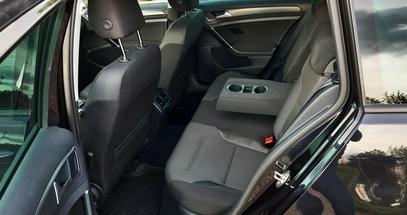 Volkswagen Golf cena 56900 przebieg: 96000, rok produkcji 2017 z Wysokie Mazowieckie małe 436